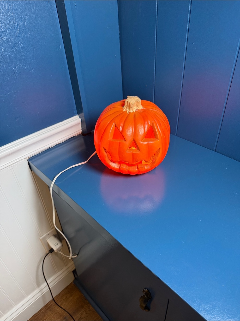 Orange Light-Up Jack-O'-Lantern Halloween Décor